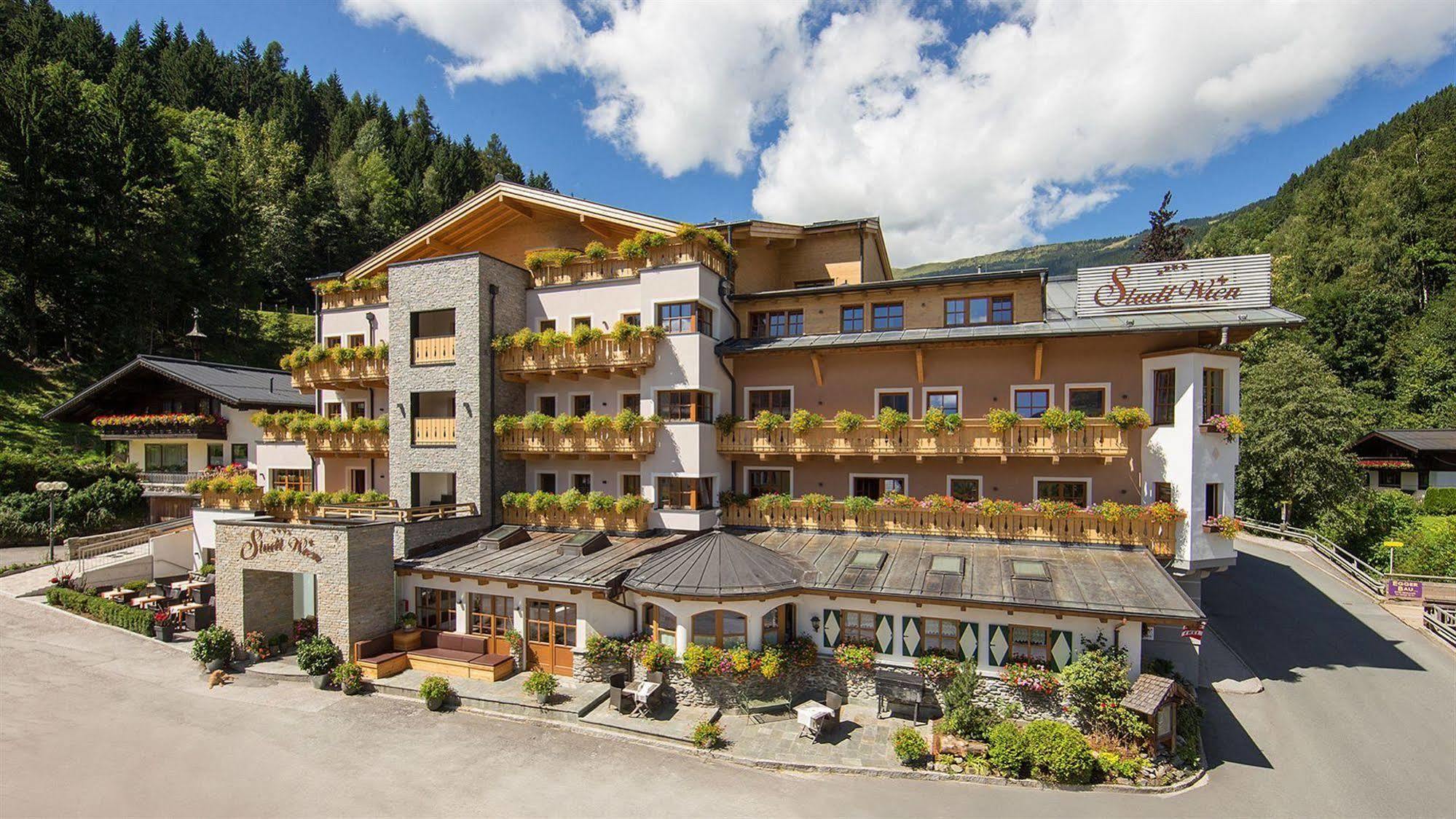 Hotel Stadt Wien Zell am See Exterior foto